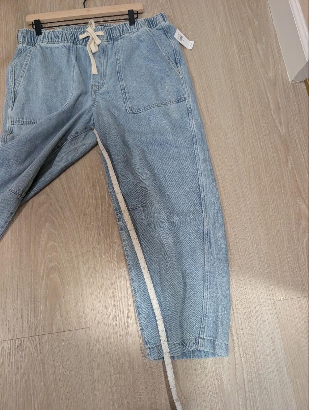 GAP NWT Pull-On Barrel Denim Jeans - Picture 13 of 15